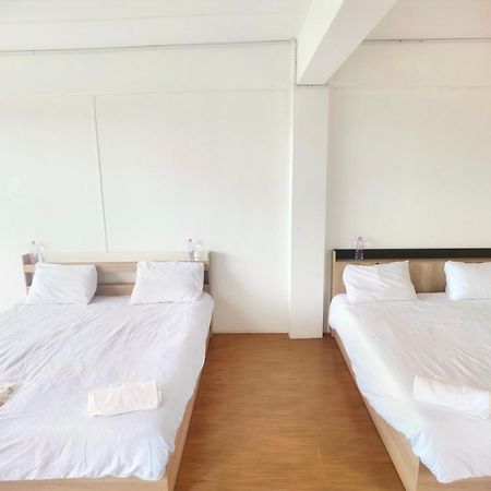 Готель 115 Townhouse Ban Khlong Krang Екстер'єр фото